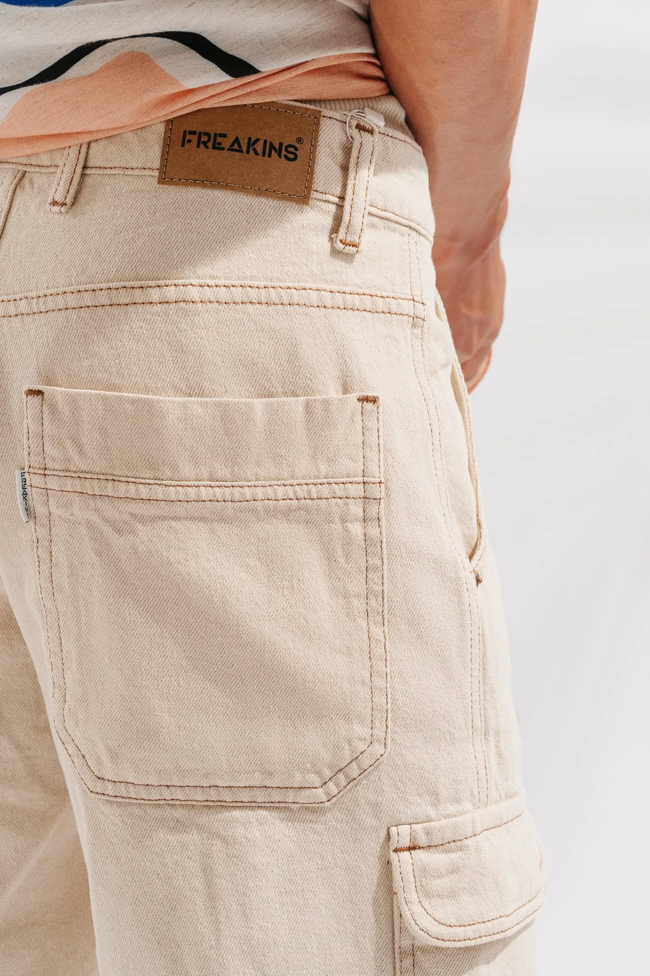 Men's Ecru Cargo Shorts